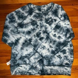 Athleta blue tie dye pull over.